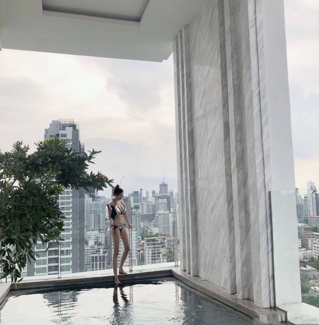 日常欧美妆容图片,メイリン モデルコレクション メ,观看免费无删减完整版